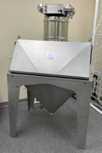 Volkmann bag dump station with integrated vacuum dust collector